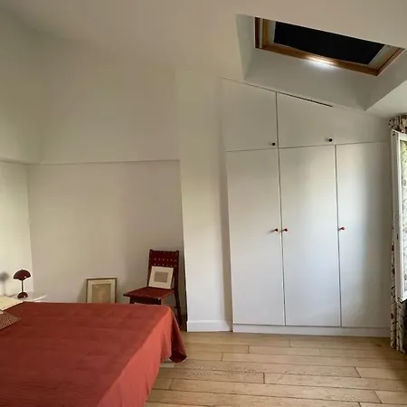 Magnifique Maison 15 Minutes Du Centre Historique De Paris Les Lilas